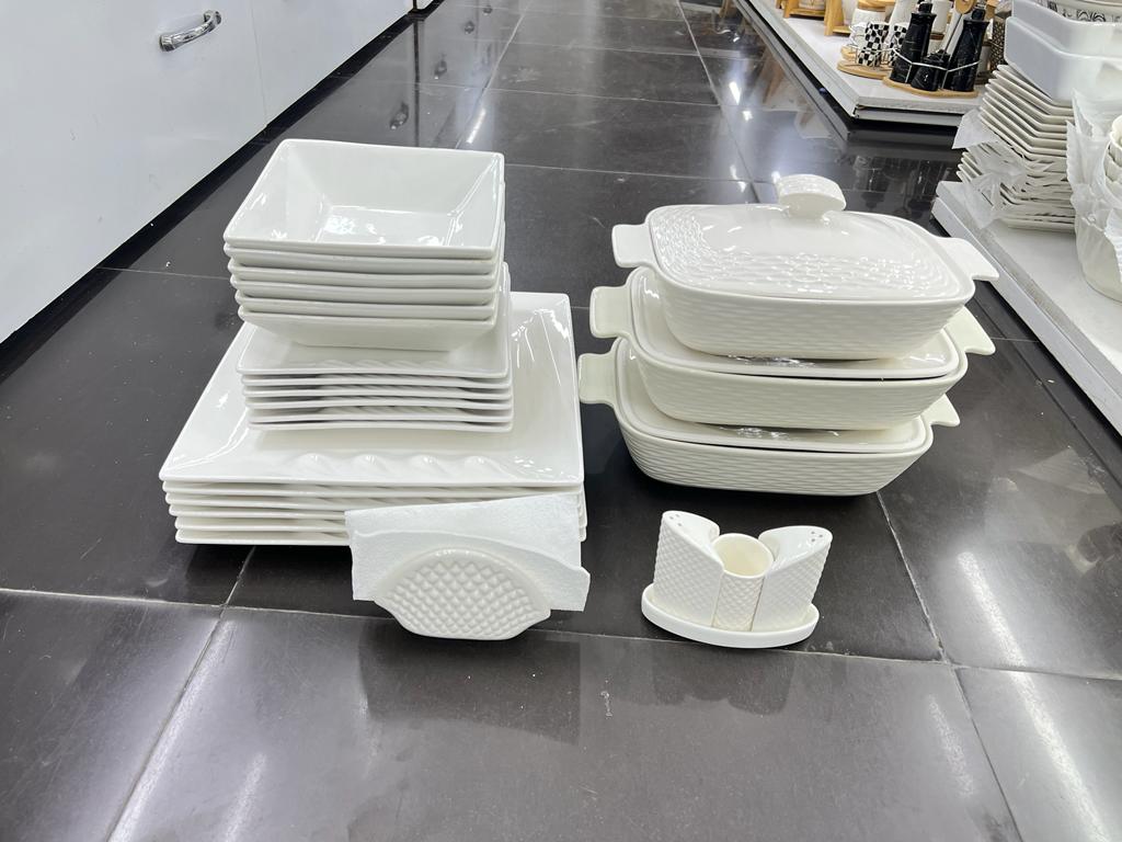 Dinner Set 29pcs ceramic materials