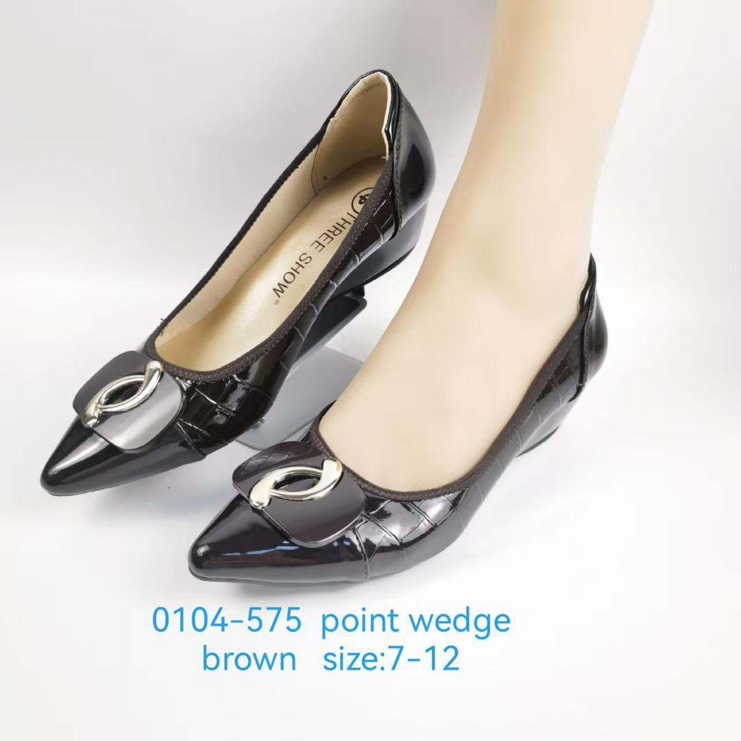 Fashioned Three Show Point Wedge Size 37-42